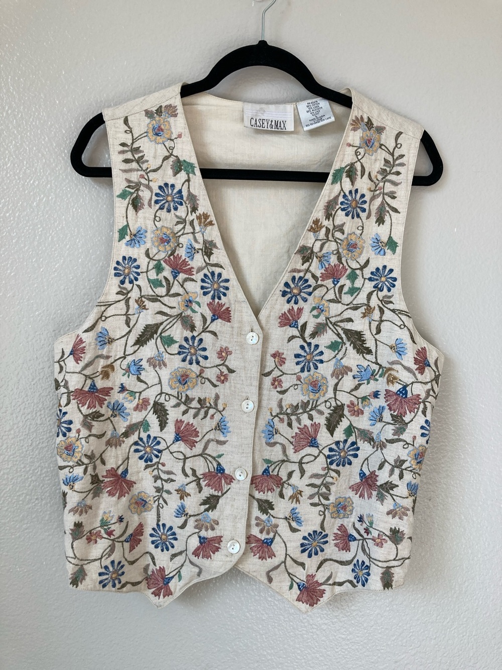 Casey & Max Cream Floral Embroidered Vest